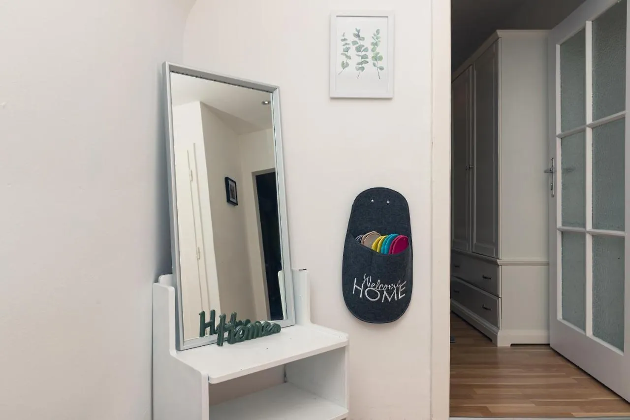 Milky Way Top Floor 2-Bedroom Apartment Air Condition Vienna 0*,